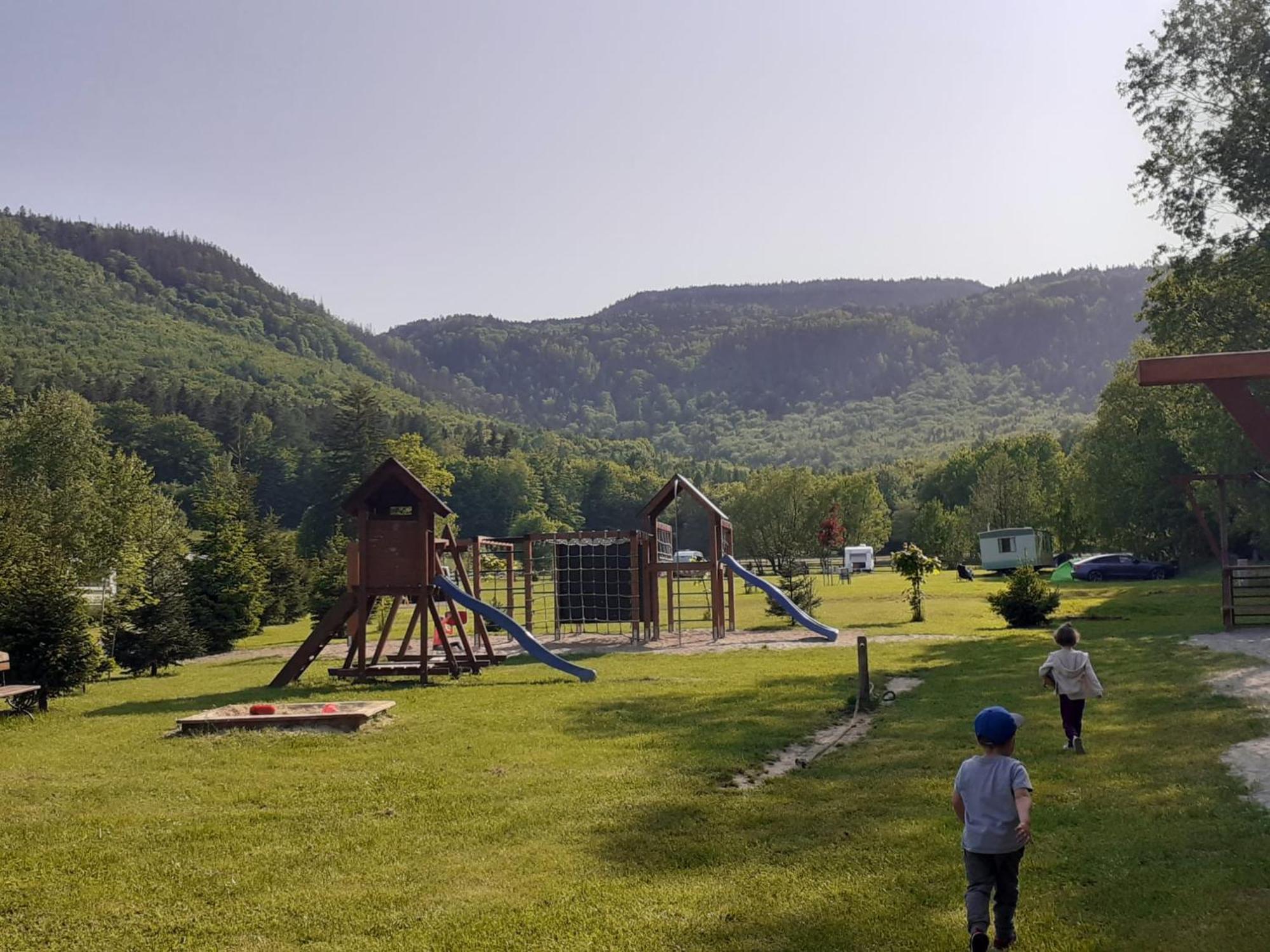 Otulina Dom W Gorach Stolowych Pod Szczelincem Pogranicze Pl-Cz Radkow Exterior foto